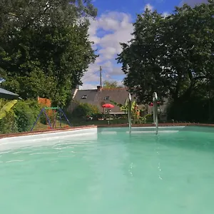 Ti Dour Pluméliau